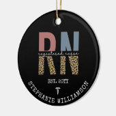 Gepersonaliseerde RN Verpleegster Afstuderen Keramisch Ornament (Links)
