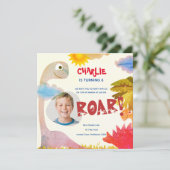 Gepersonaliseerde ROAR Dinosaurus Verjaardag Kaart (Staand voorkant)
