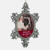 Gepersonaliseerde rode eerste kerst puppy foto tin sneeuwvlok ornament (Links)