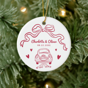 Gepersonaliseerde rode hand getrokken grillige boo keramisch ornament