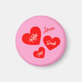 Gepersonaliseerde Rode Harten Roze Moeder Magneet (Voorkant)