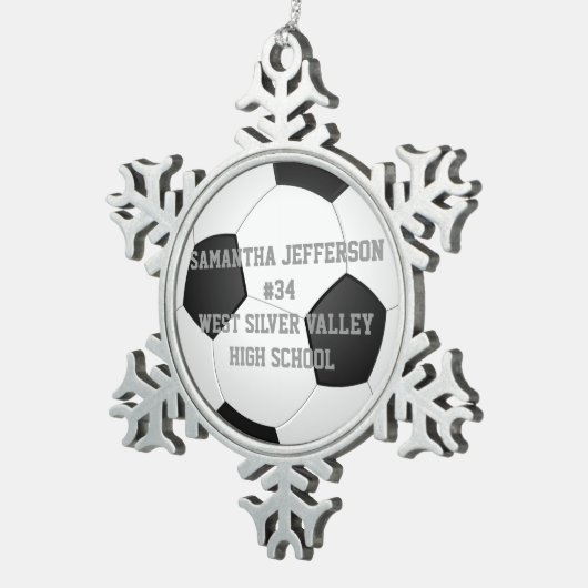 Gepersonaliseerde Ronde Voetbal Sport Tin Sneeuwvlok Ornament (Rechts)