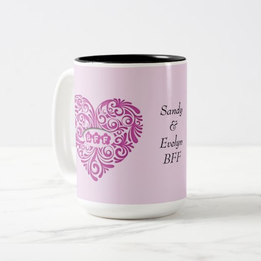 Gepersonaliseerde roze BFF-hartslag Mok (Voorkant links)