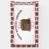 Gepersonaliseerde roze en bruine Happy Birthday Spandoek (Verticaal)