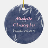 Gepersonaliseerde roze flamingo paar tropische str keramisch ornament (Achterkant)