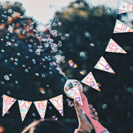 Gepersonaliseerde roze florale patten baby meisje vlaggetjes