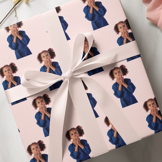 Gepersonaliseerde roze fotocollage Kids Verjaardag Cadeaupapier