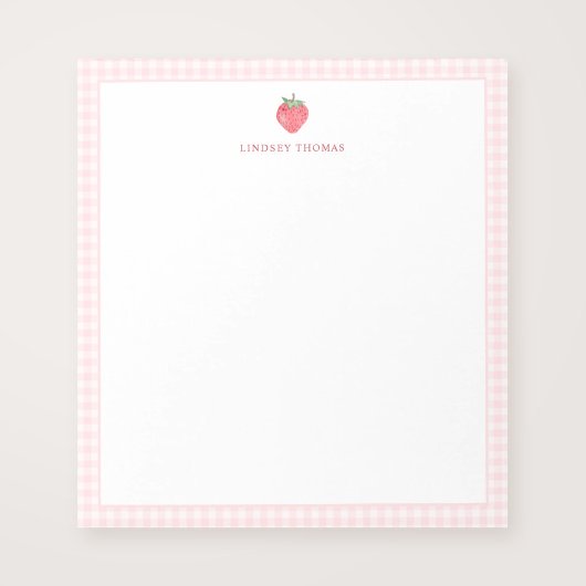 Gepersonaliseerde Roze Gingham Rand Aardbei Notitieblok