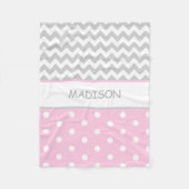 Gepersonaliseerde roze grijze Chevron Polka Dots B Fleece Deken (Voorkant)