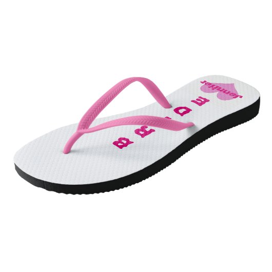 Gepersonaliseerde Roze Hart Bruid Flip Flops (Schuin)