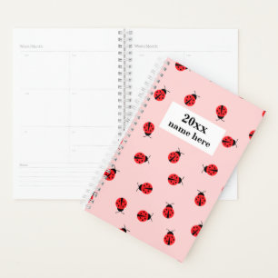 Gepersonaliseerde roze lieveheersbeestje planner v