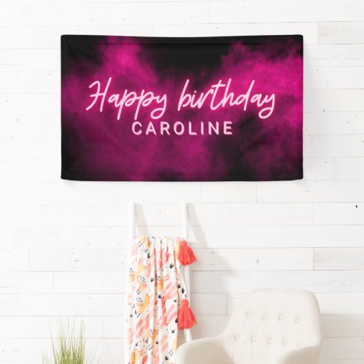 Gepersonaliseerde roze neon Happy Birthday Party Spandoek (Insitu)