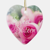Gepersonaliseerde roze rozen zoet zestien kerst keramisch ornament (Rechts)