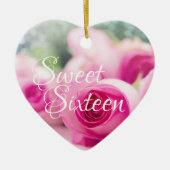 Gepersonaliseerde roze rozen zoet zestien kerst keramisch ornament (Voorkant)