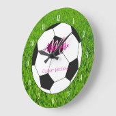 Gepersonaliseerde roze voetbal meisje grote klok (Hoek)