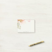 Gepersonaliseerde roze waterverf bloem post-it® notes (Op bureau)