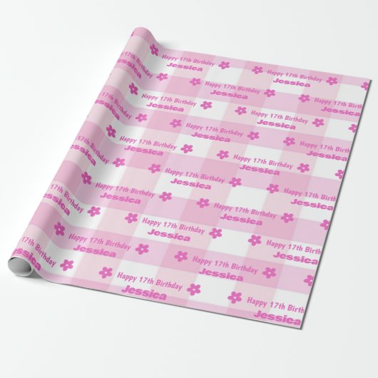 Gepersonaliseerde Roze Wit Plaid Gelukkige 17e Ver Cadeaupapier (Uitgerold)