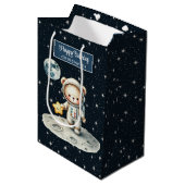 Gepersonaliseerde Ruimte Beer Gift Bag voor Verjaa Medium Cadeauzakje (Voorkant Gekanteld)