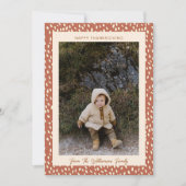 Gepersonaliseerde Rustic Brown Thanksgiving Foto Kaart (Voorkant)