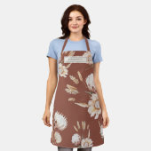 Gepersonaliseerde Rustieke Boho Bloemen Terracotta Schort (Gedragen)