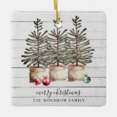 Gepersonaliseerde rustieke kerstbomen hout vakanti keramisch ornament (Voorkant)
