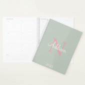 Gepersonaliseerde Sage Green Monogram roze Planner (Display)