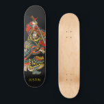 Gepersonaliseerde Samurai Zwart Persoonlijk Skateboard<br><div class="desc">Gepersonaliseerd vet samurai krijger Aziatische kunst zwart skateboard met jouw naam toegevoegd. Weelderige gewaagde kleuren.</div>