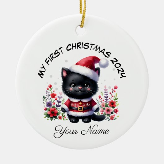Gepersonaliseerde Santa Black Kitten Eerste Kerstm Keramisch Ornament (Voorkant)