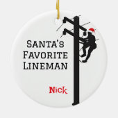 Gepersonaliseerde Santa's Favoriete Lineman Keramisch Ornament (Achterkant)