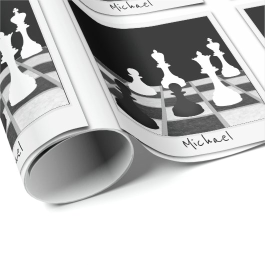 Gepersonaliseerde schaakstukken op Chessboard Retr Cadeaupapier (Rol Hoek)