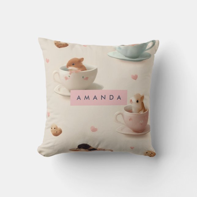 Gepersonaliseerde Schattige hamster in Teacup Patt Kussen (Voorkant)