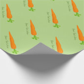 Gepersonaliseerde schattige wortel groente verpakk cadeaupapier (Hoek)