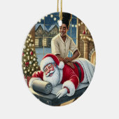 Gepersonaliseerde Schattigee Kerstman krijgt een m Keramisch Ornament (Rechts)