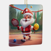 Gepersonaliseerde Schattigee Kerstman spelen Pickl Keramisch Ornament (Rechts)