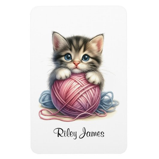 Gepersonaliseerde Schattigee Kitten met Ball of Ya Magneet (Verticaal)