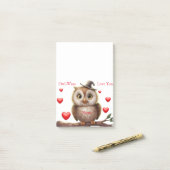 Gepersonaliseerde Schattigee kleine uil op de tak Post-it® Notes (Op bureau)