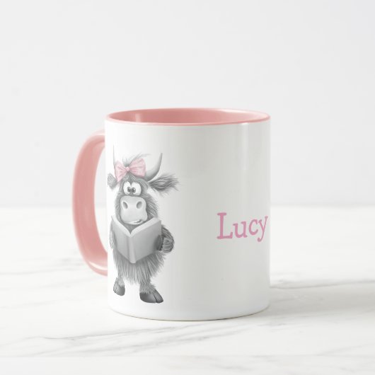 Gepersonaliseerde Schattigee Koe Mok met Roze Hand (Voorkant links)