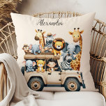Gepersonaliseerde Schattigee Oerwoud Dieren Kinder Kussen<br><div class="desc">Voeg een vleugje grillige en gepersonaliseerde charme toe aan uw interieur met ons gepersonaliseerde Waterverf Safari Animals Sierkussen! Dit prachtige kussen heeft betoverende waterverf illustraties van safaridieren, elk boordevol karakter en persoonlijkheid. Van majestueuze leeuwen tot speelse olifanten, elk detail wordt liefdevol weergegeven in levendige tinten, waardoor een boeiend middelpunt ontstaat...</div>
