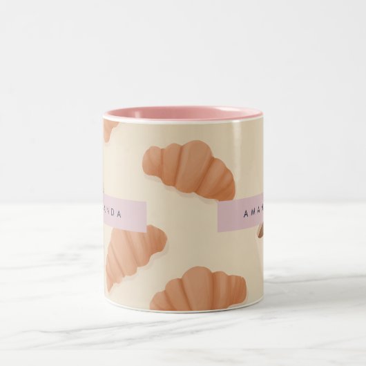 Gepersonaliseerde Schattigee Pastel Croissant Coff Tweekleurige Koffiemok (Center)