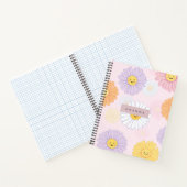 Gepersonaliseerde Schattigee pastel Daisy Flower Notitieboek (Binnen)