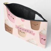 Gepersonaliseerde Schattigee roze Kawaii Coffee Cu Etui (Open)