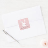 Gepersonaliseerde Schattigee roze konijnenPasen Vierkante Sticker (Envelop)