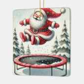 Gepersonaliseerde Schattigee Santa Jumping op Tram Keramisch Ornament (Links)