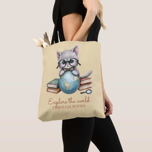 Gepersonaliseerde Schattigee "Wander Cat" Tote Bag (Dichtbij)