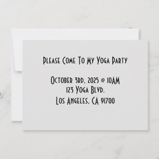 Gepersonaliseerde Schattigee yogakat op een boxuit Kaart (Achterkant)