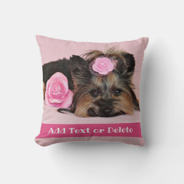 Gepersonaliseerde Schattigee Yorkie Puppy Roze Kussen