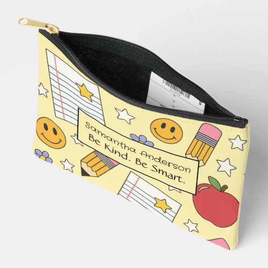 Gepersonaliseerde schooltas – klein formaat etui (Open)