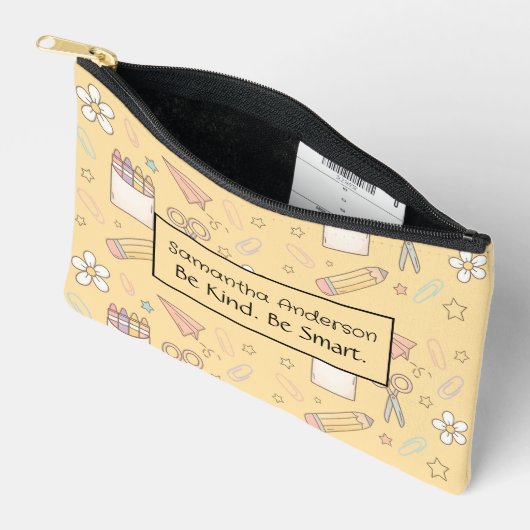 Gepersonaliseerde schooltas – klein formaat etui (Open)