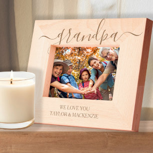 Gepersonaliseerde scrolltypografie gegraveerde lijstjes