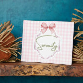 Gepersonaliseerde Serenity Baby Girl Nursery Bow Fotoplaat (Zijkant)